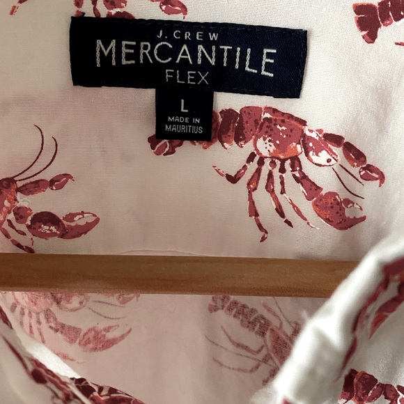 J.CREW Mercantile Flex Lobster Print Seinfeld Cosmo Kramer Button Shirt SZ L - Picture 3 of 6